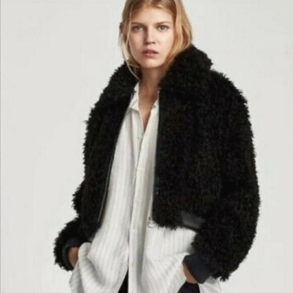 ZARA WOMAN Faux Fur Teddy Bomber Jacket Black Crop Coat Fall Winter Layering S - Picture 1 of 16